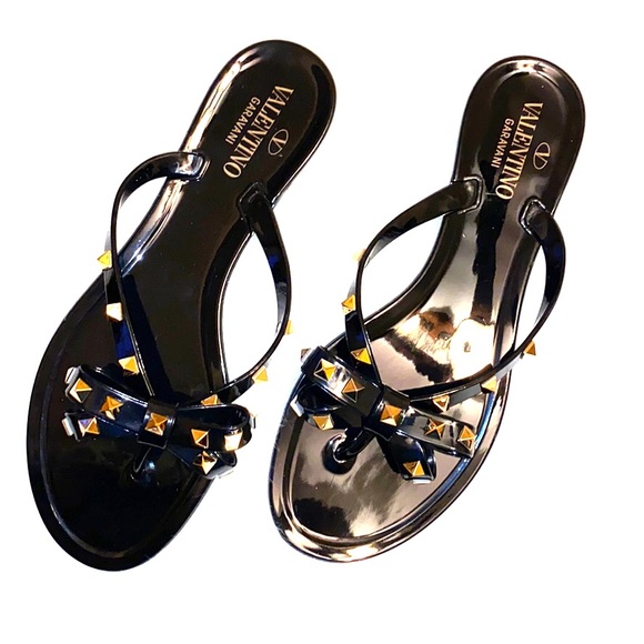 Valentino Garavani Shoes - Valentino Garavani NWOT Rock Stud Flip Flops